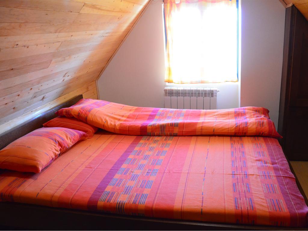 Family Apartments Zabljak  Room photo