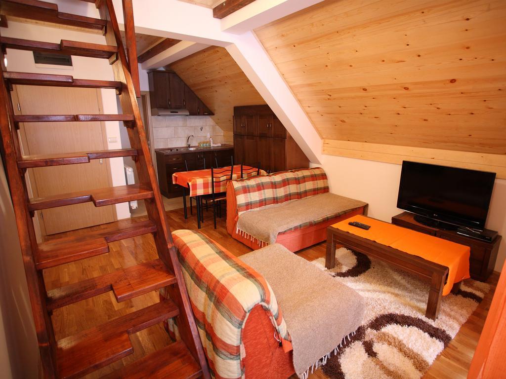 Family Apartments Zabljak  Exterior photo