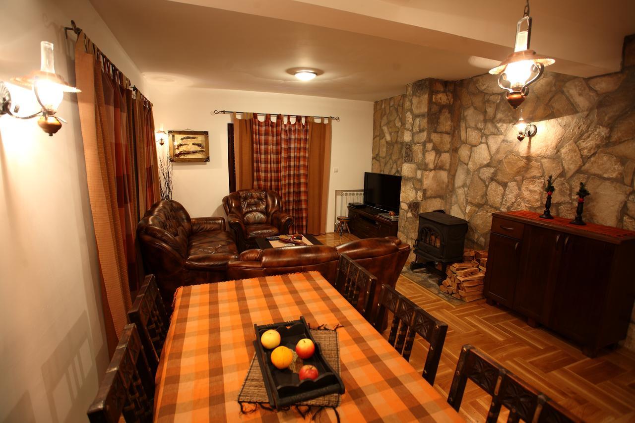 Family Apartments Zabljak  Exterior photo